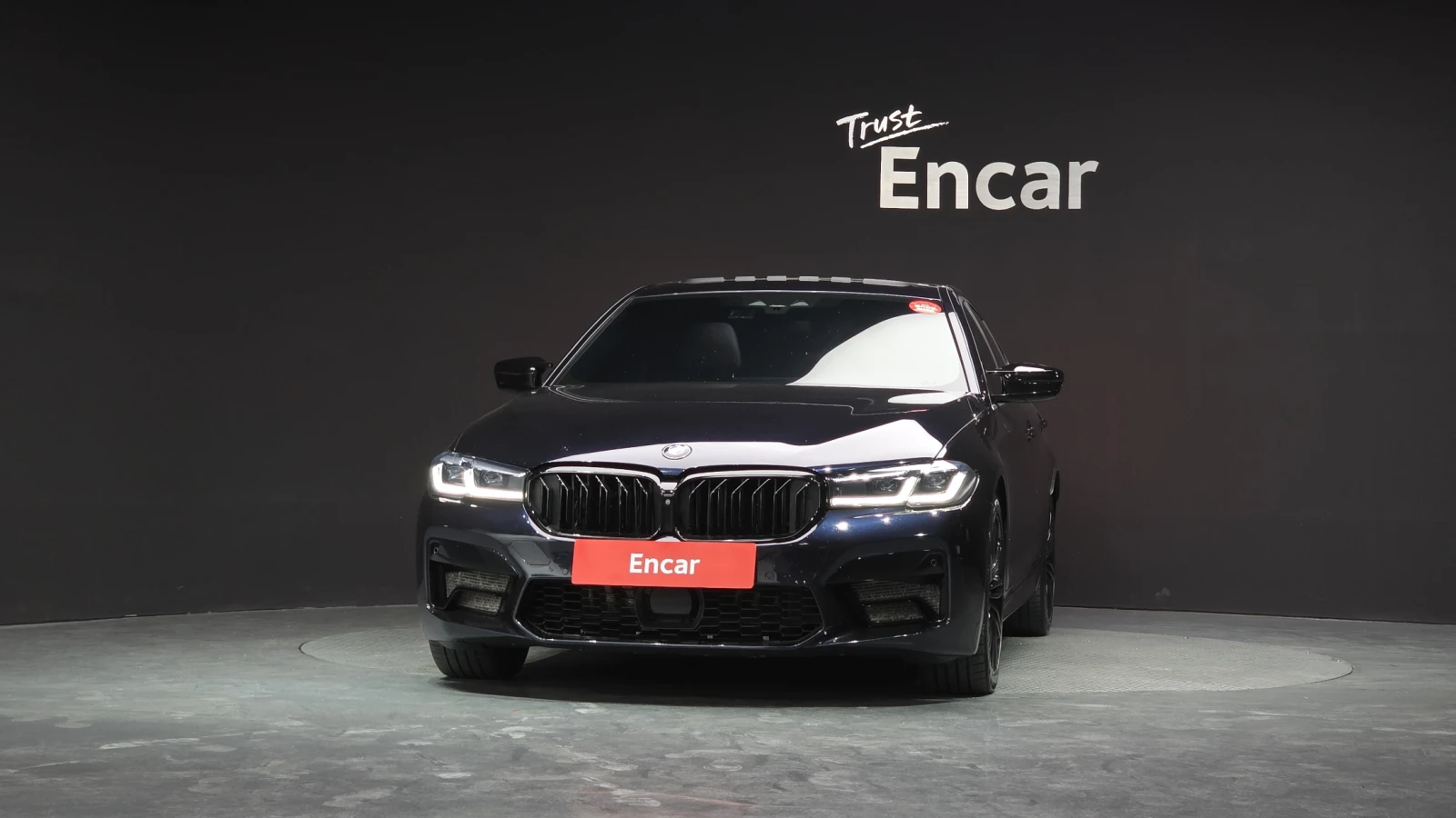 BMW 540 BOWER&WILKINS* DISTRONIC* ОБДУХ* HEADUP* 360, снимка 2 - Автомобили и джипове - 55523735