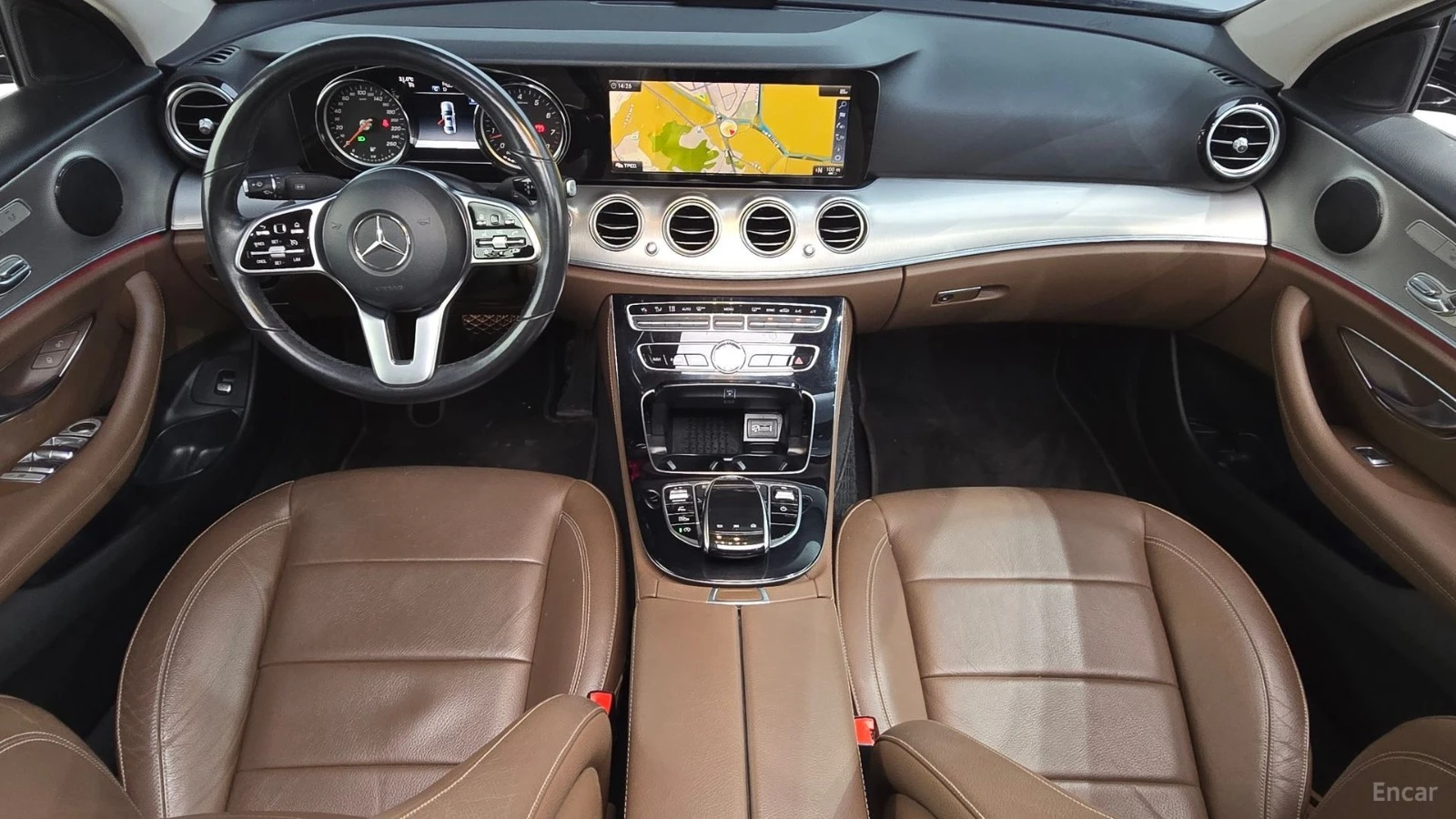 Mercedes-Benz E 300 АВАНГАРД* КОЖА* ПОДГРЕВ* НАВИ* ПАНО* АВТОКРЕДИТ, снимка 7 - Автомобили и джипове - 55579881