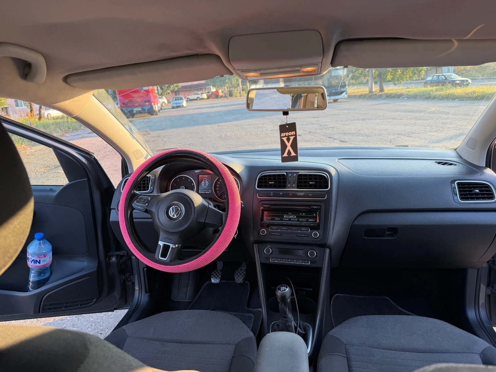 VW Polo, снимка 3 - Автомобили и джипове - 55618376