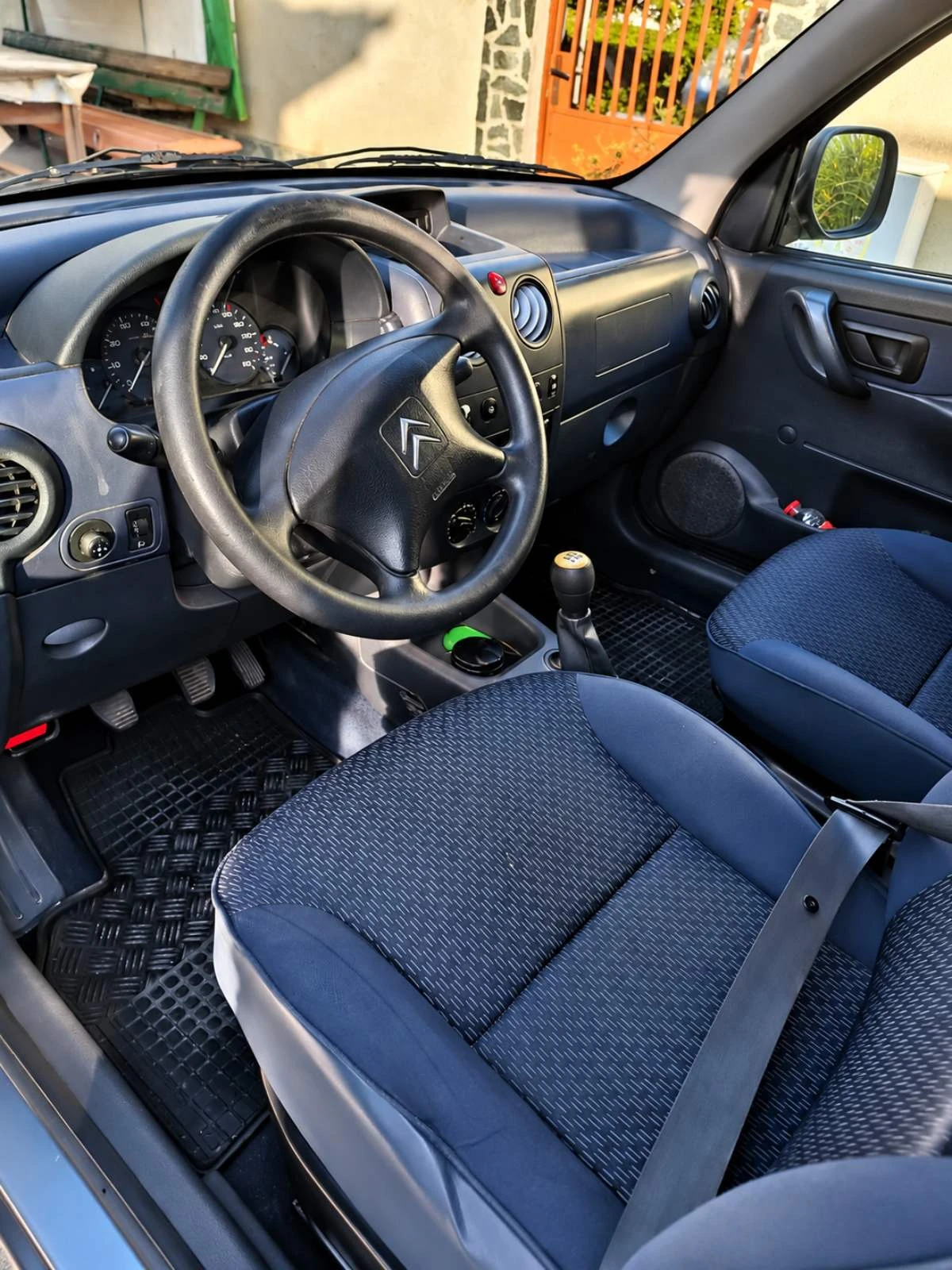 Citroen Berlingo, снимка 8 - Автомобили и джипове - 56545296