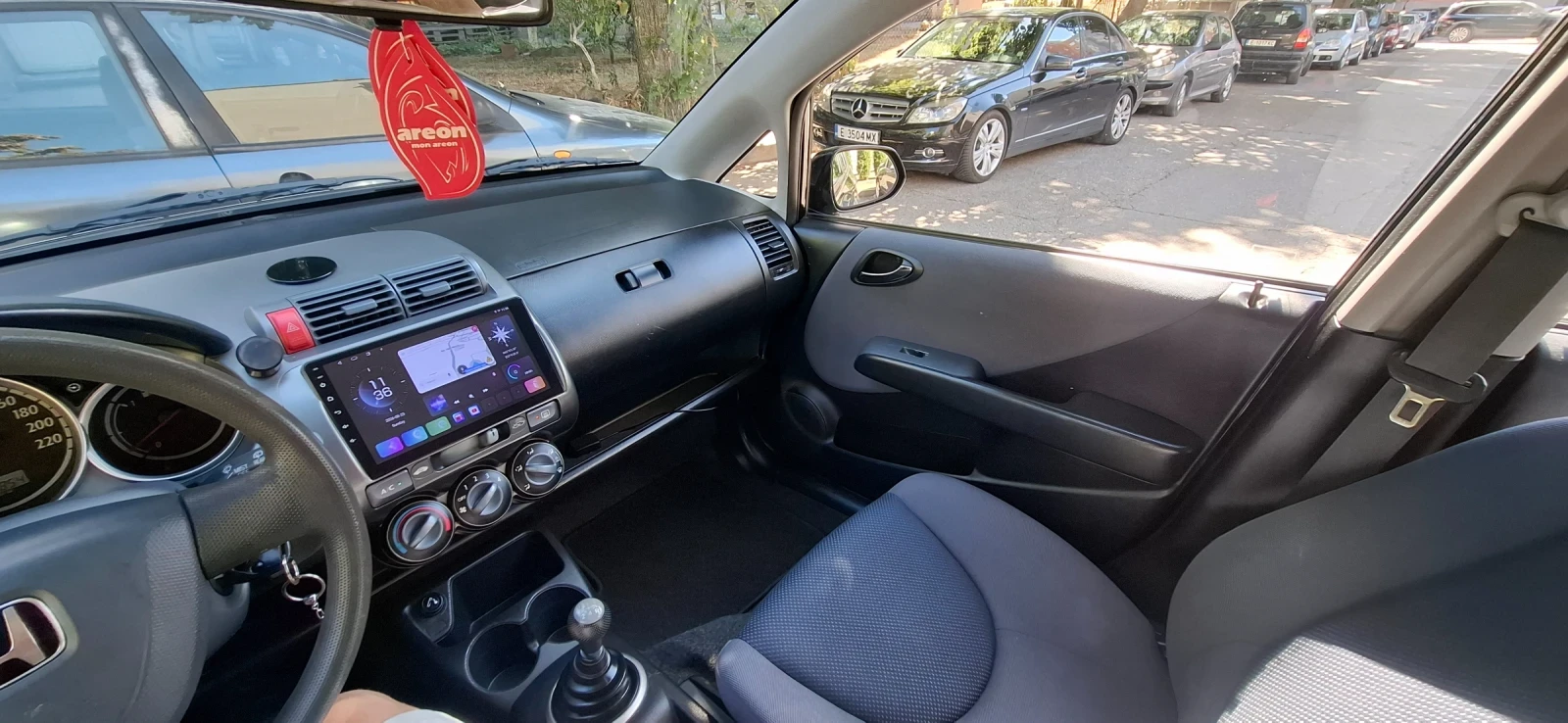 Honda Jazz 1.4, снимка 8 - Автомобили и джипове - 56553198