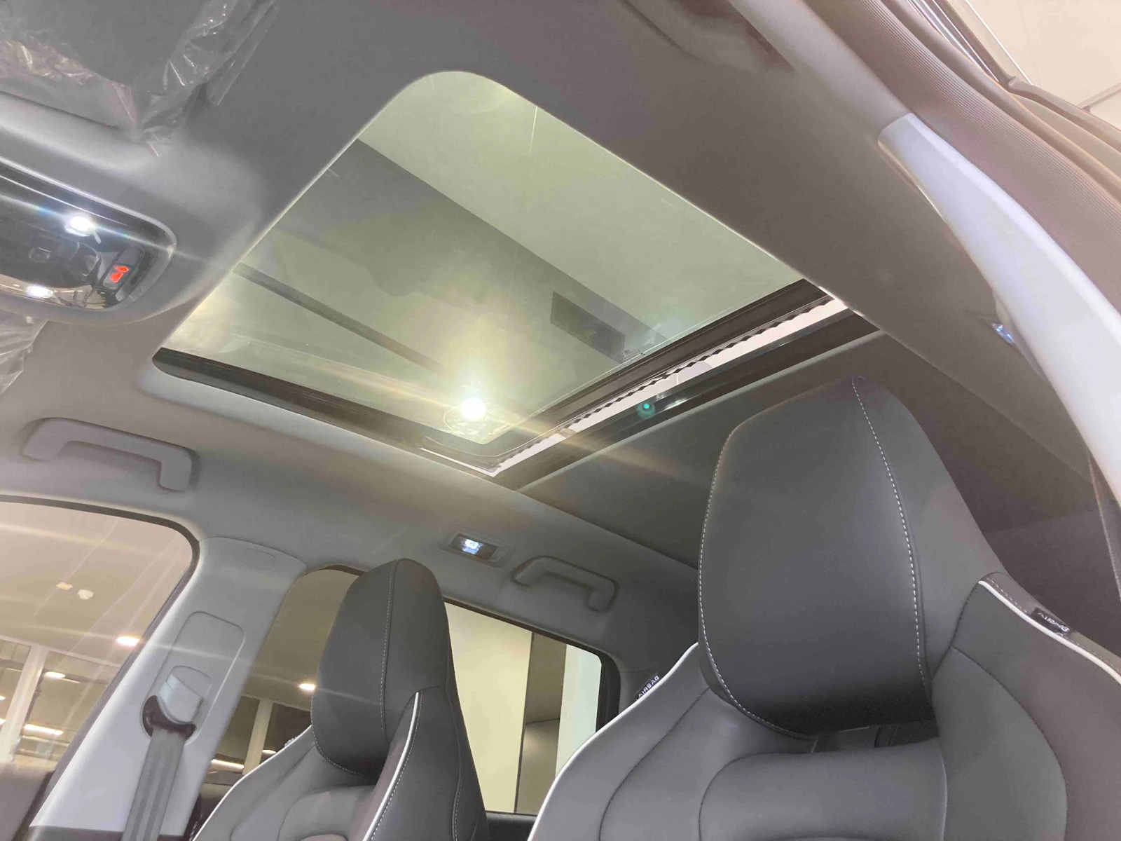 EBRO s700 ICE Luxury, снимка 13 - Автомобили и джипове - 56680330