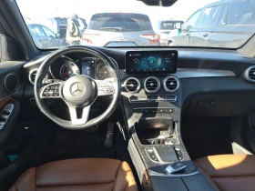Mercedes-Benz GLC 300 AMG* 4MATIC* Кафява кожа* Панорама, снимка 6