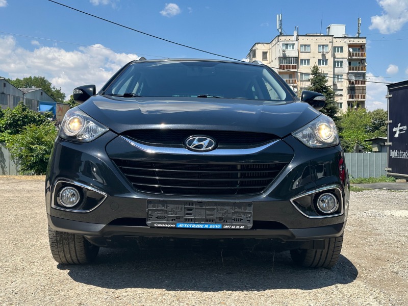 Hyundai IX35 2.0CDTI* AVTOMAT* KOJA* TOP* 4X4, снимка 2 - Автомобили и джипове - 46407401