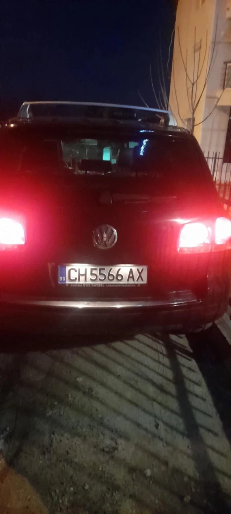 VW Touareg, снимка 4 - Автомобили и джипове - 49378410