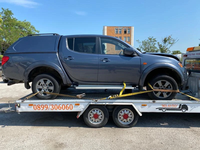 Mitsubishi L200 Нави автомат, снимка 2 - Автомобили и джипове - 26370461