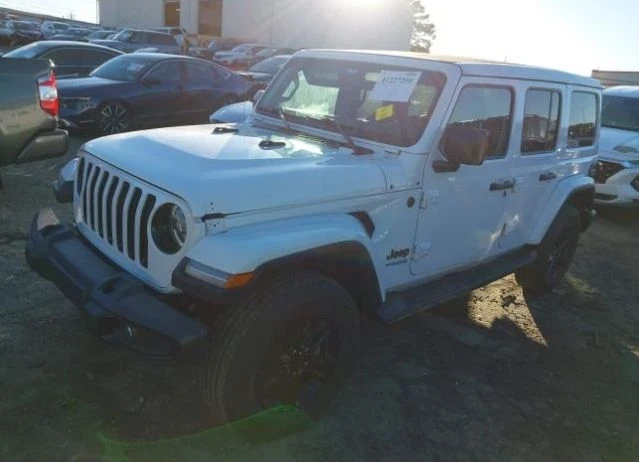 Jeep Wrangler, снимка 3 - Автомобили и джипове - 48806718