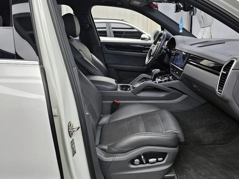 Porsche Cayenne 3.0| 340к.с., снимка 11 - Автомобили и джипове - 55987479