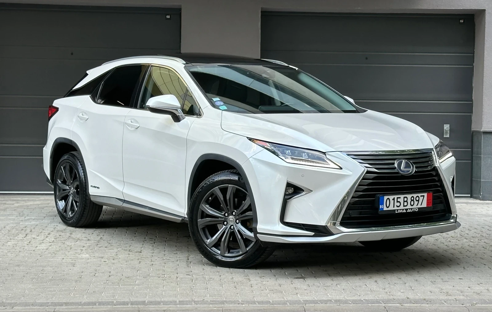 Lexus RX 450h Executive * AWD * Pano * Гаранция! - изображение 3