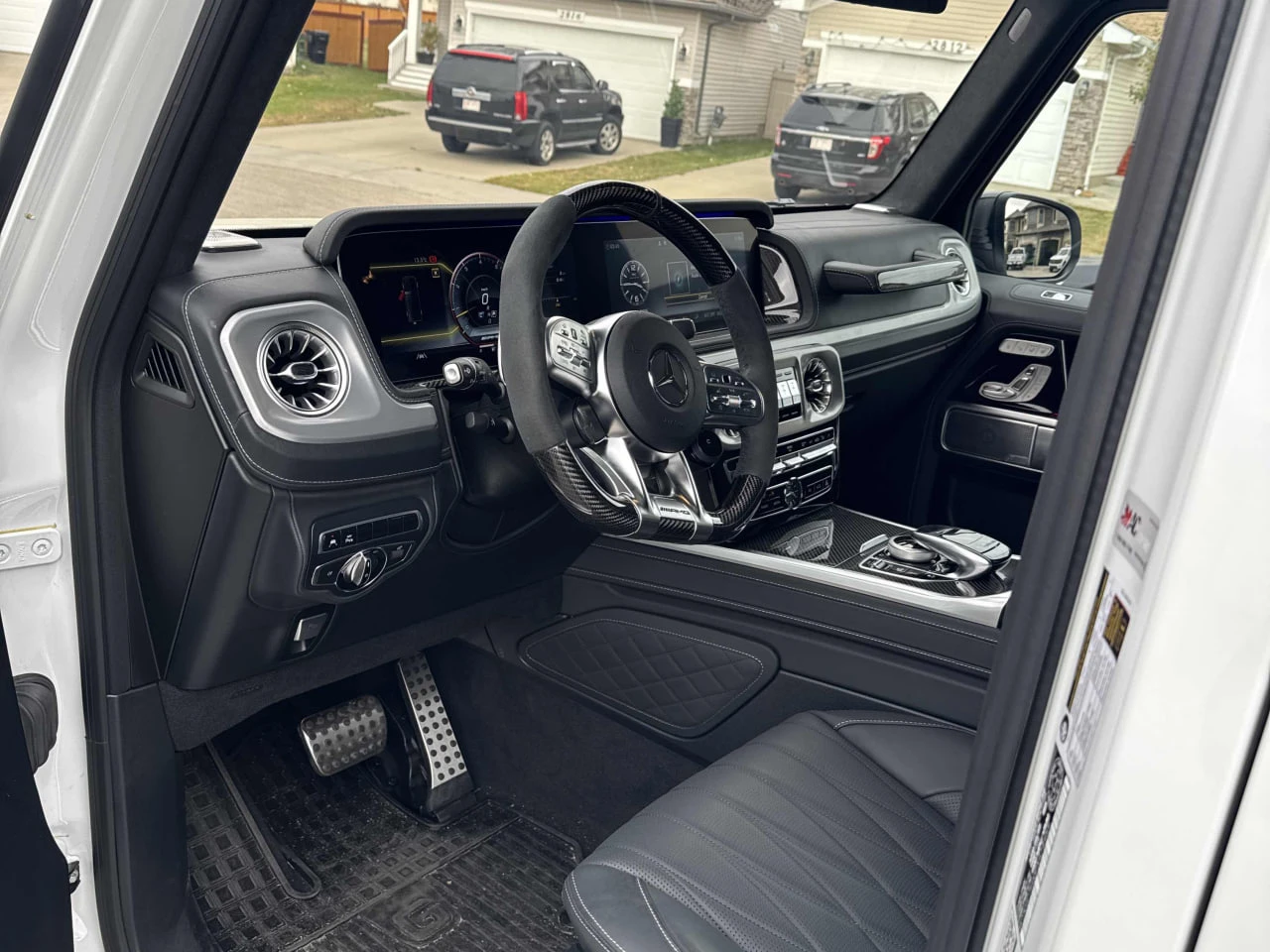 Mercedes-Benz G 63 AMG CARFAX* АВТОФИНАНСИРАНЕ БЕЗ ПЪРВОНАЧАЛНА ВНОСКА - изображение 7