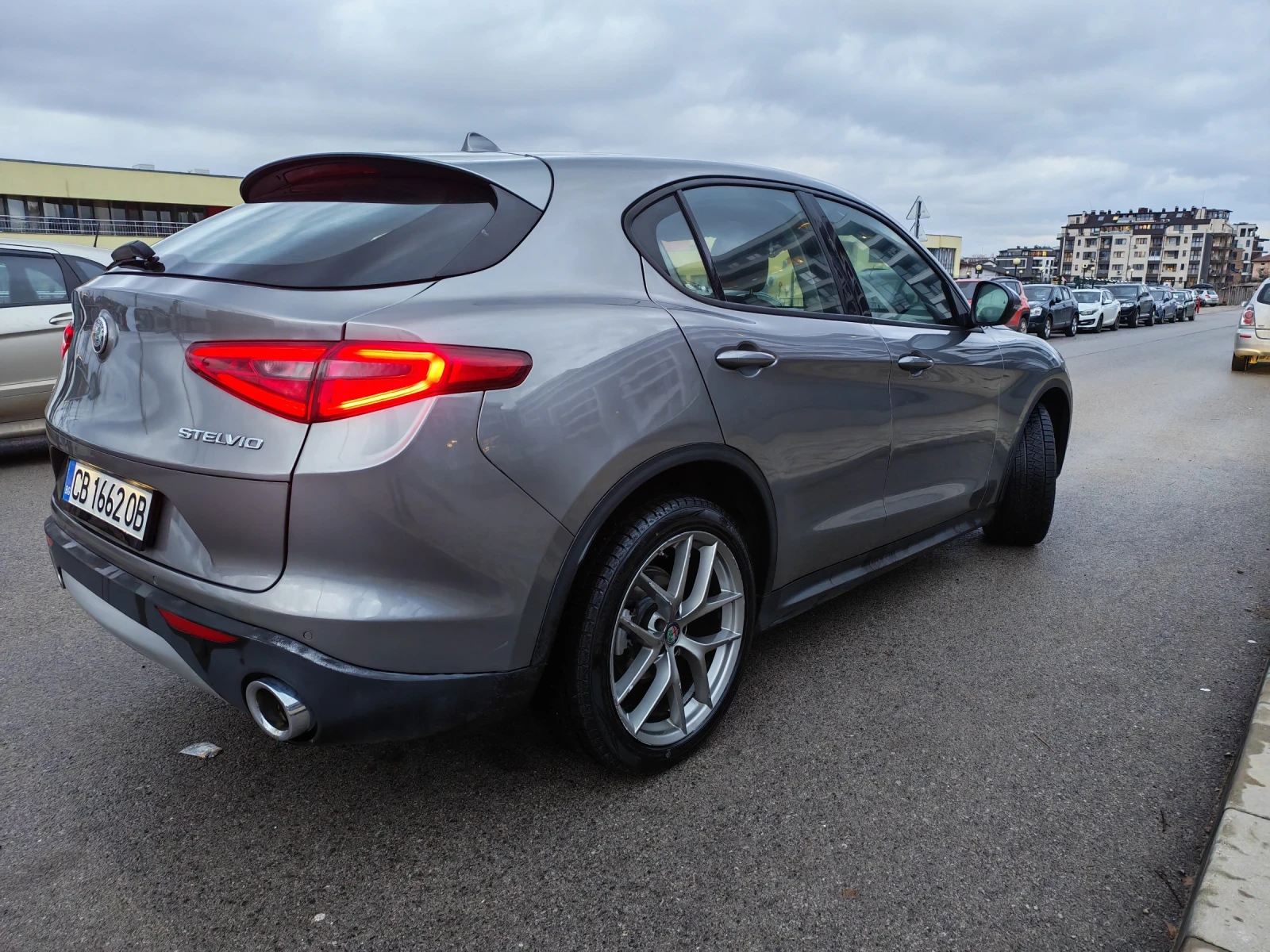 Alfa Romeo Stelvio Full | ������ | ���� | 4�4 | 210 ��.  | Mobile.bg � ����������� 4