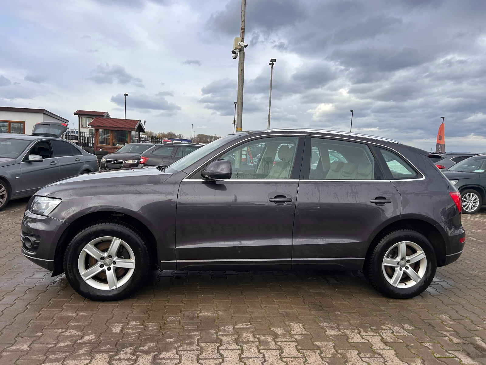 Audi Q5 3.0TDI QUATTRO AVTOMAT/NAVI/PANORAMA/KOJA EURO 5 - изображение 9