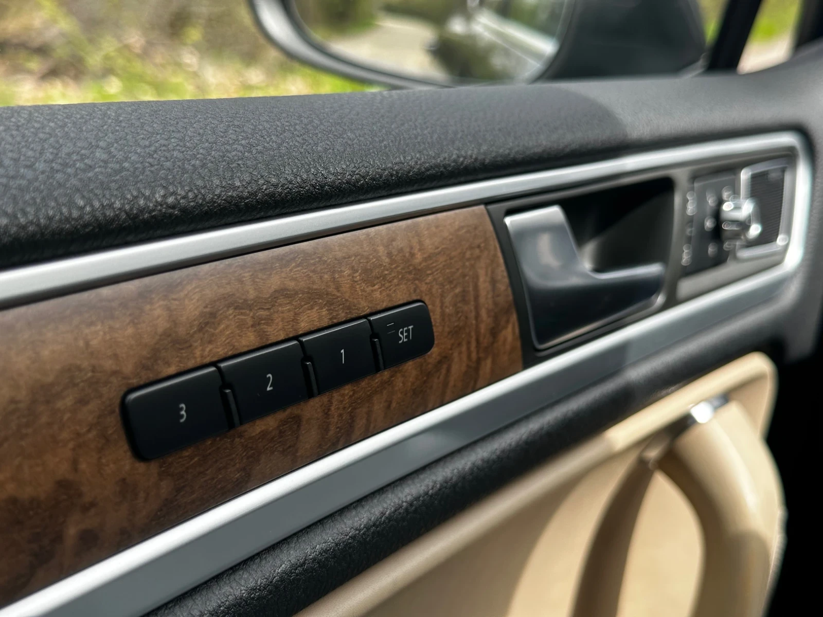 VW Touareg 4.2 V8, снимка 13 - Автомобили и джипове - 54196838