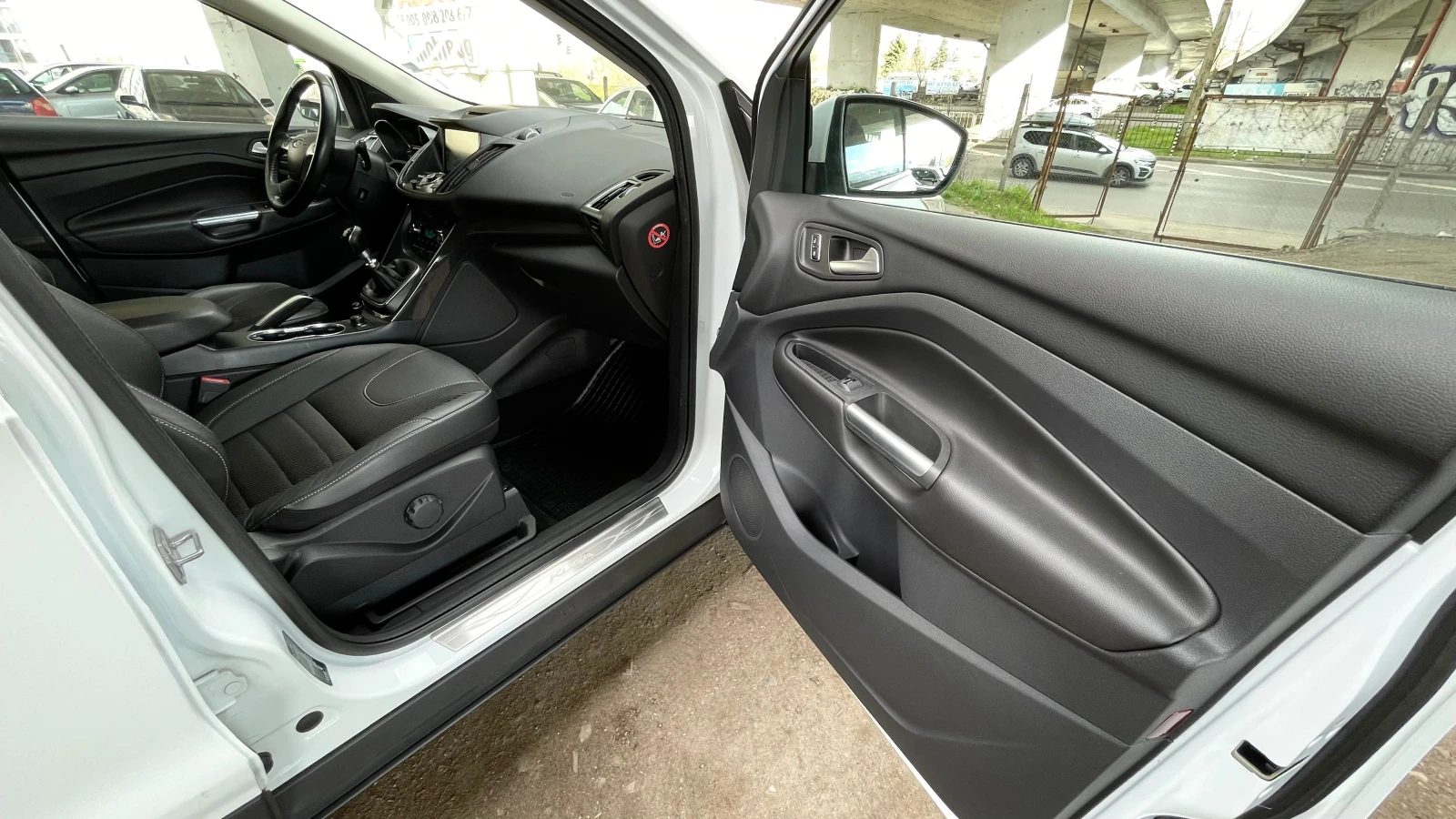 Ford Kuga FACE ПЕРФЕКТНА, снимка 14 - Автомобили и джипове - 54258294