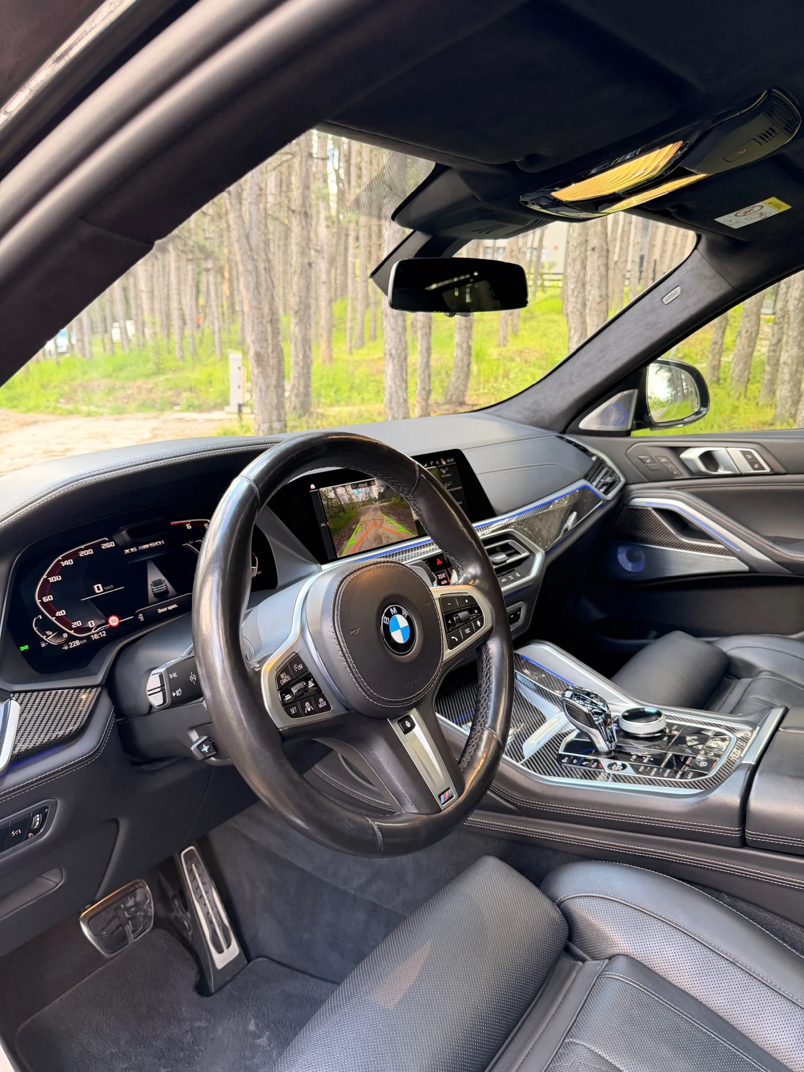 BMW X6 M50i = Individual= , снимка 7 - Автомобили и джипове - 54295963
