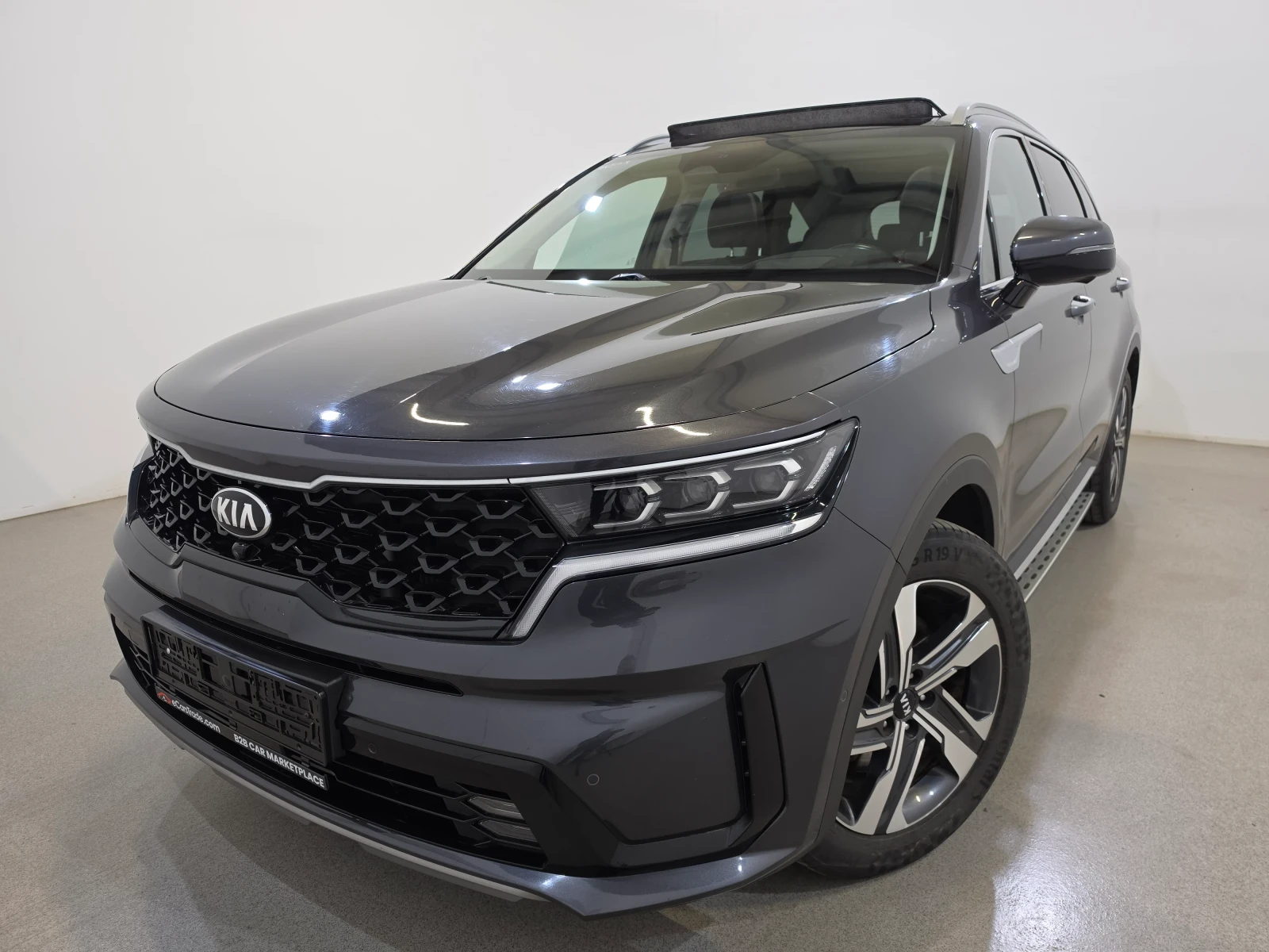 Kia Sorento 2.2 CRDi Vision AWD 7PL Pano Head-up Virtual | Mobile.bg � ����������� 1