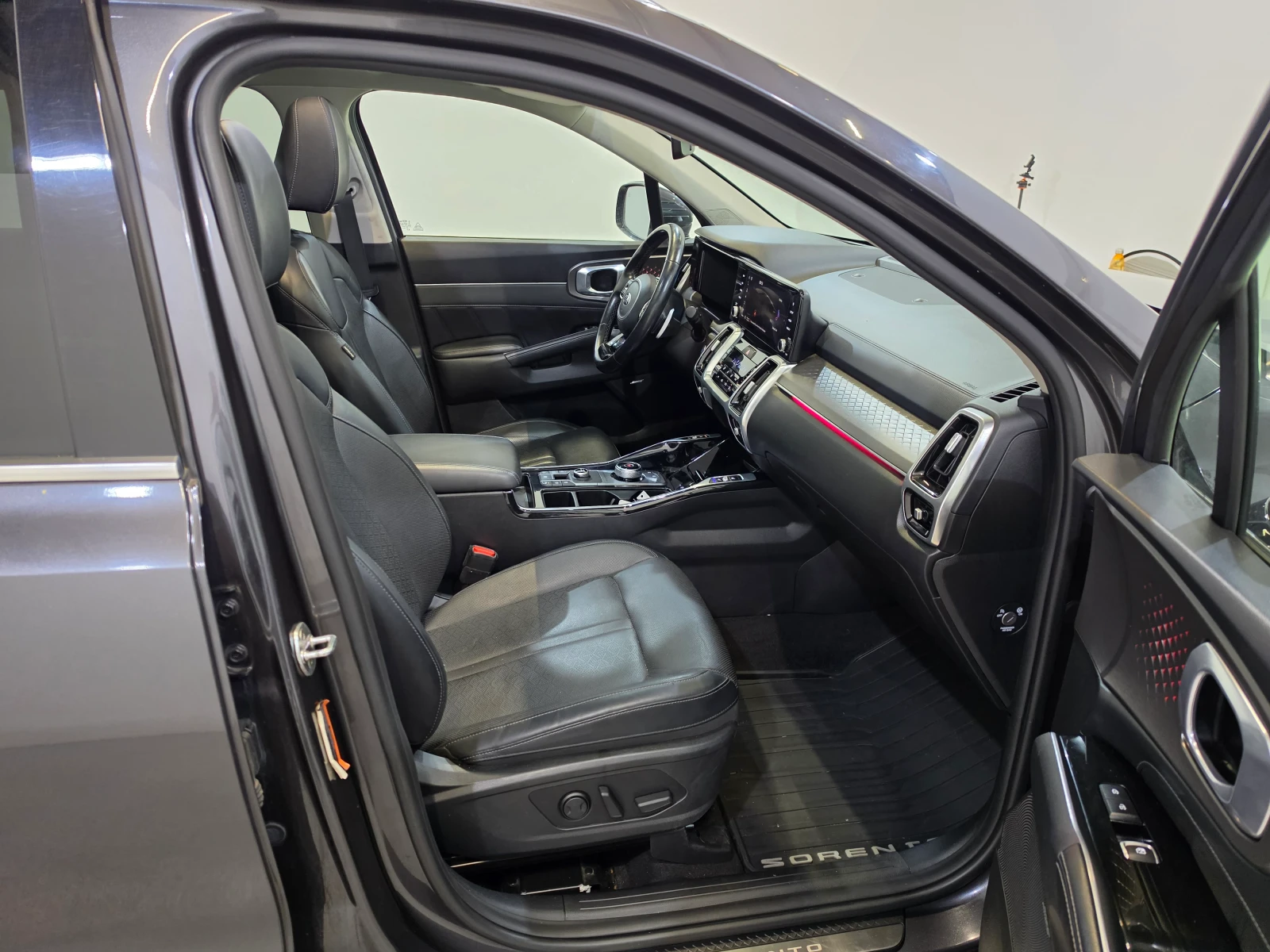 Kia Sorento 2.2 CRDi Vision AWD 7PL Pano Head-up Virtual | Mobile.bg � ����������� 11