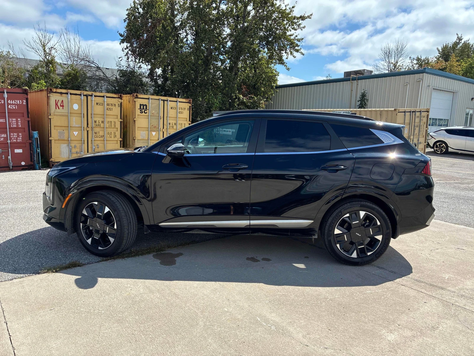 Kia Sportage  EX / DISTRONIC / ОБДУХВАНЕ / ОТ ПРЕДСТАВИТЕЛСТВО , снимка 16 - Автомобили и джипове - 55856930