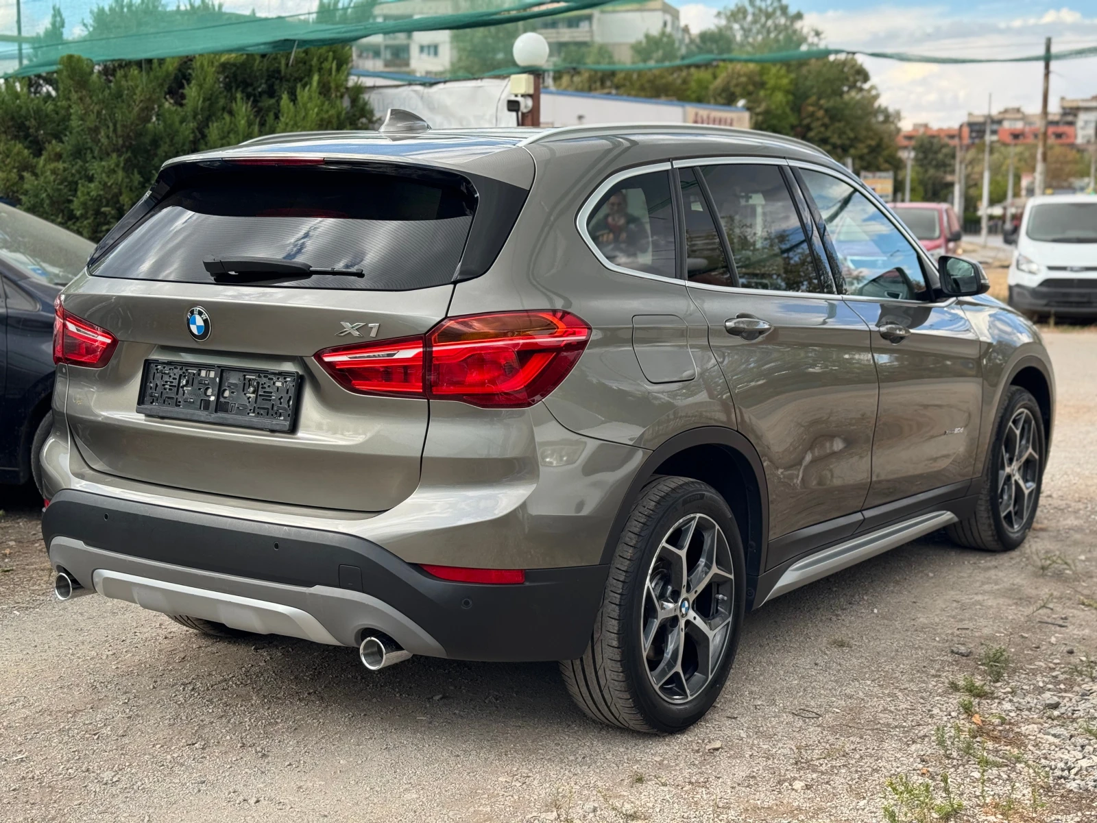 BMW X1 2.0d* 190кс* xDrive* NAVI, снимка 7 - Автомобили и джипове - 56182198