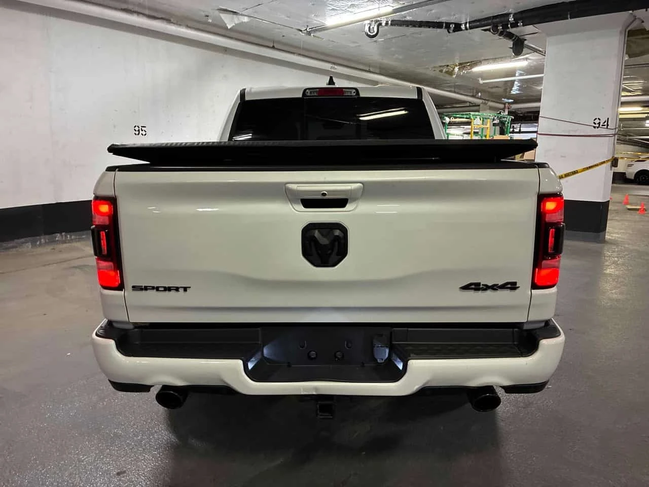 Dodge RAM 1500 * Sport * CARFAX * ����� �� ����������� *  | Mobile.bg � ����������� 4