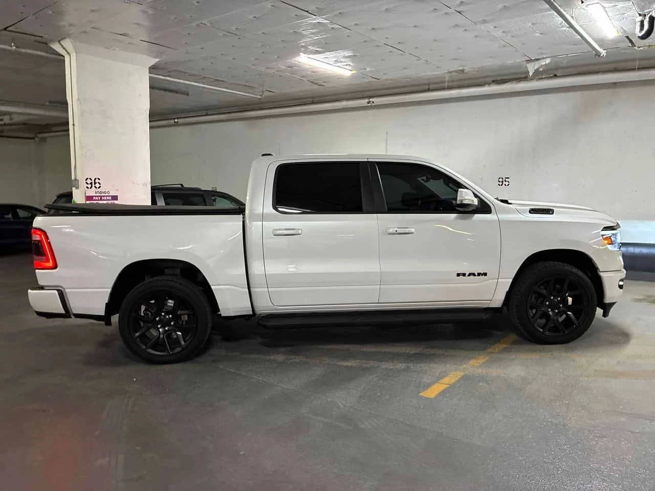 Dodge RAM 1500 * Sport * CARFAX * ����� �� ����������� *  | Mobile.bg � ����������� 3