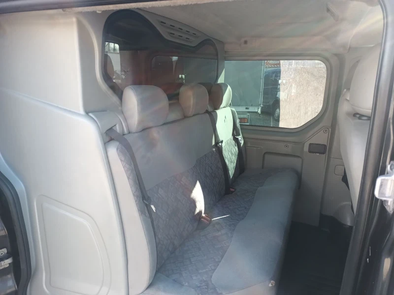 Opel Vivaro 4+ 1 Макси, снимка 11 - Бусове и автобуси - 48908603