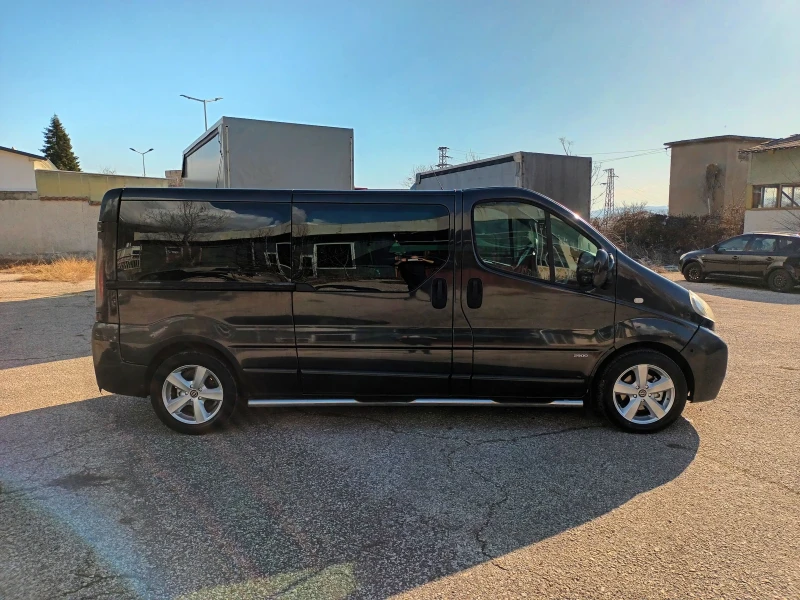 Opel Vivaro 4+ 1 Макси, снимка 7 - Бусове и автобуси - 48908603