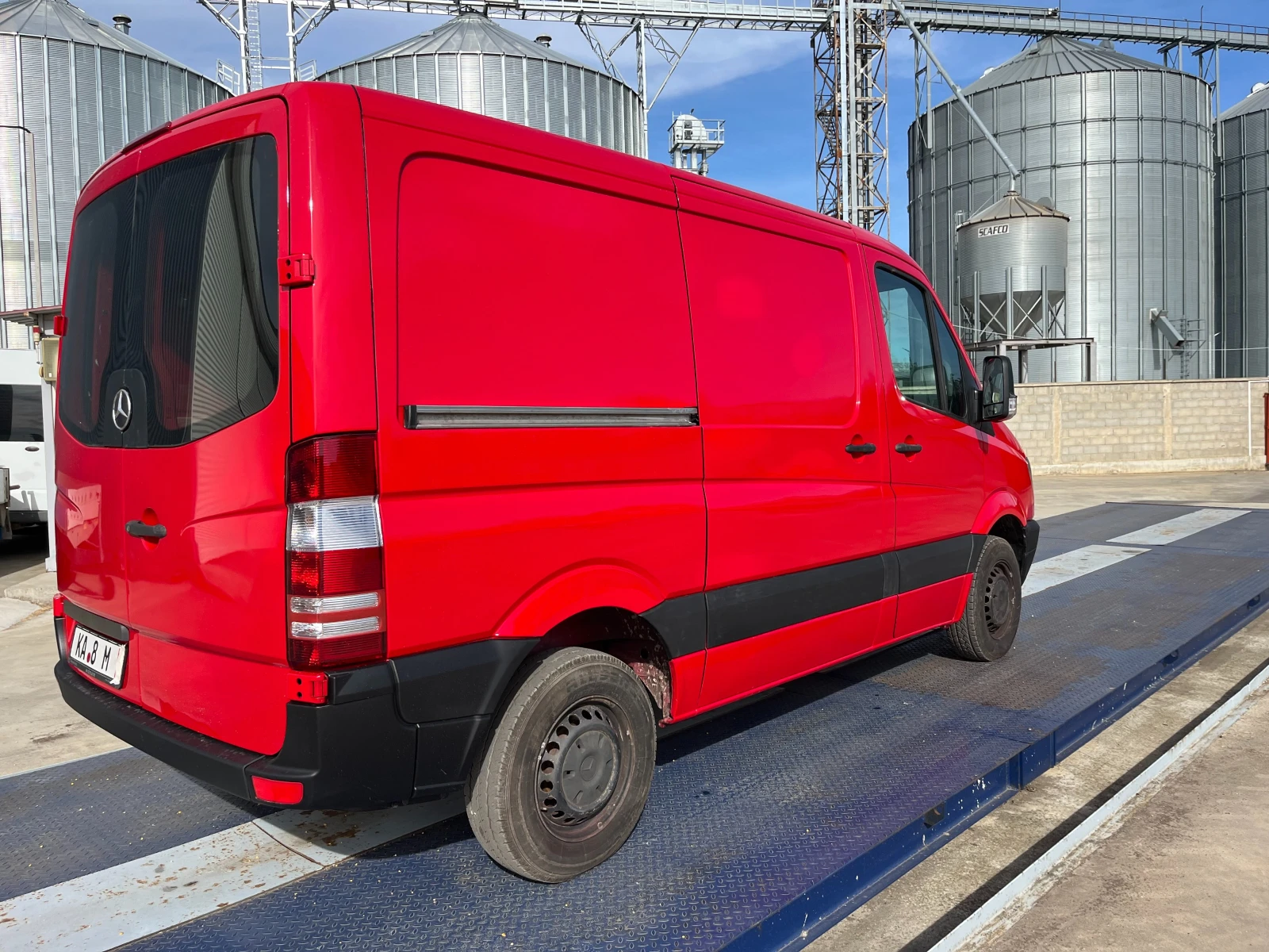 Mercedes-Benz Sprinter 2.2 - изображение 4