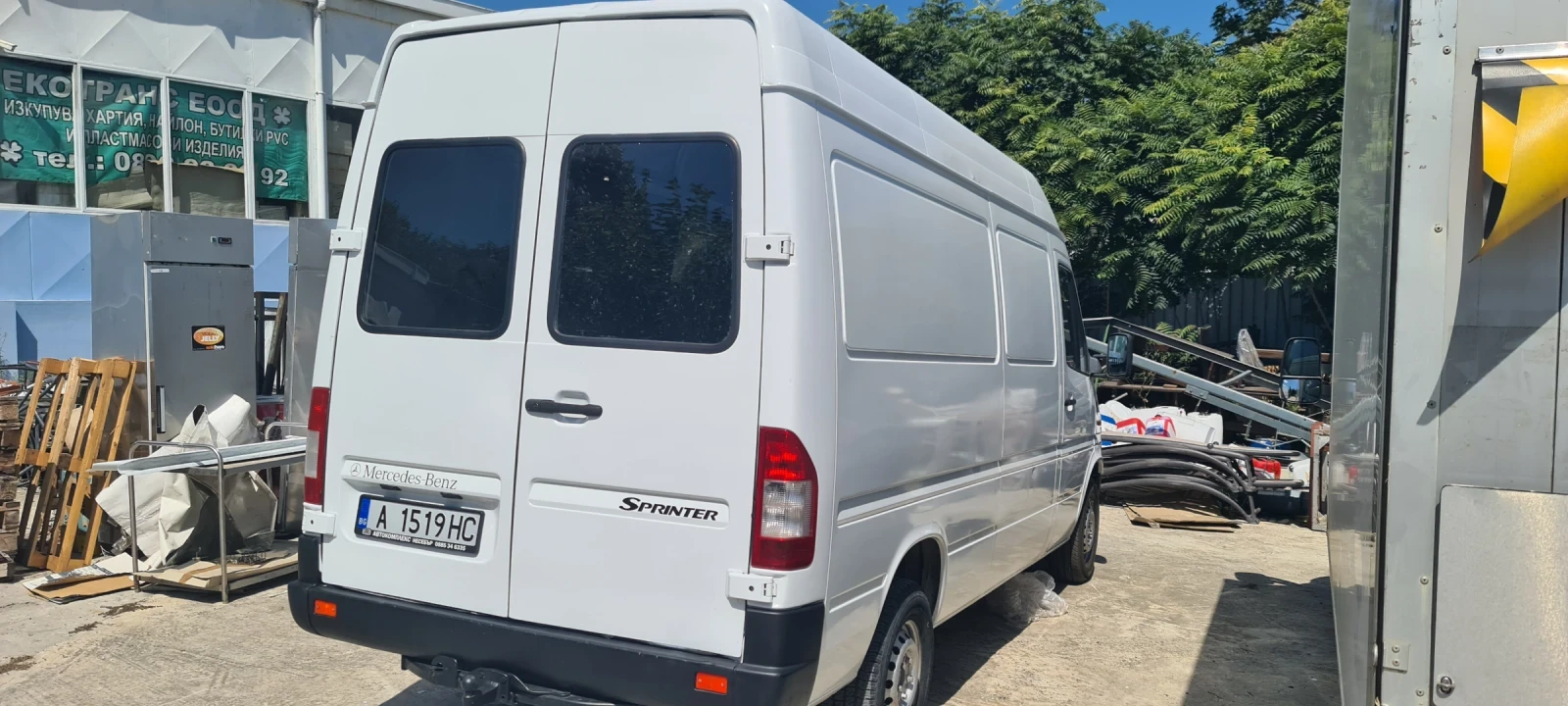 Mercedes-Benz Sprinter 211 2.2 CDI 109k.с. - изображение 2