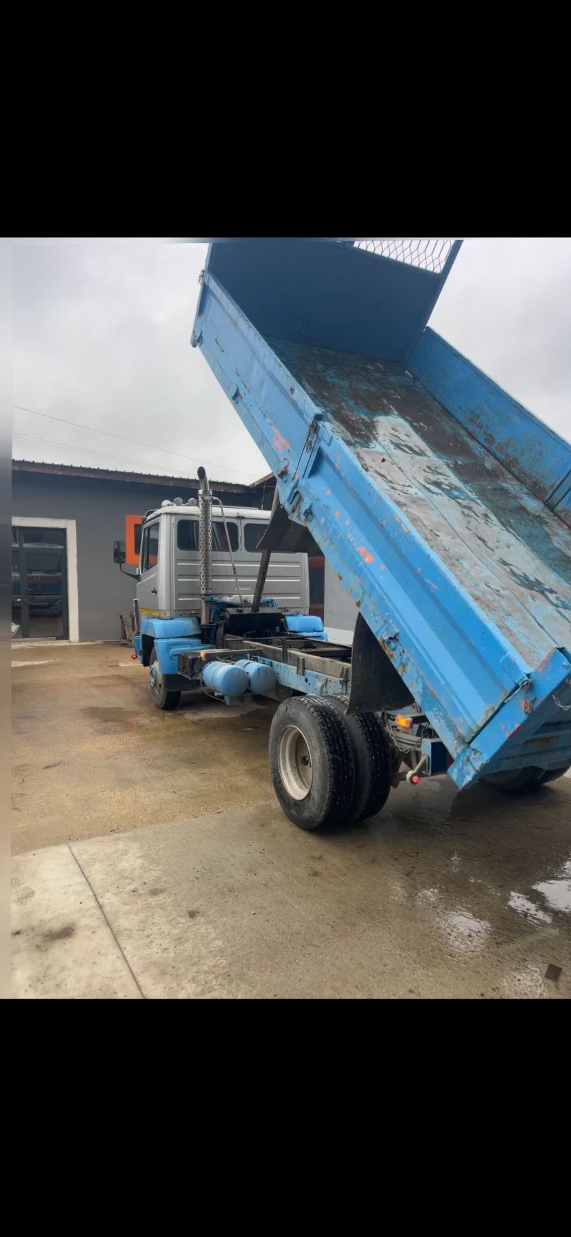 Mercedes-Benz 814 Самосвал, снимка 2 - Камиони - 56074797