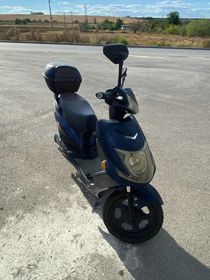 Други Друг Електрически скутери , снимка 2 - Мотоциклети и мототехника - 51873322