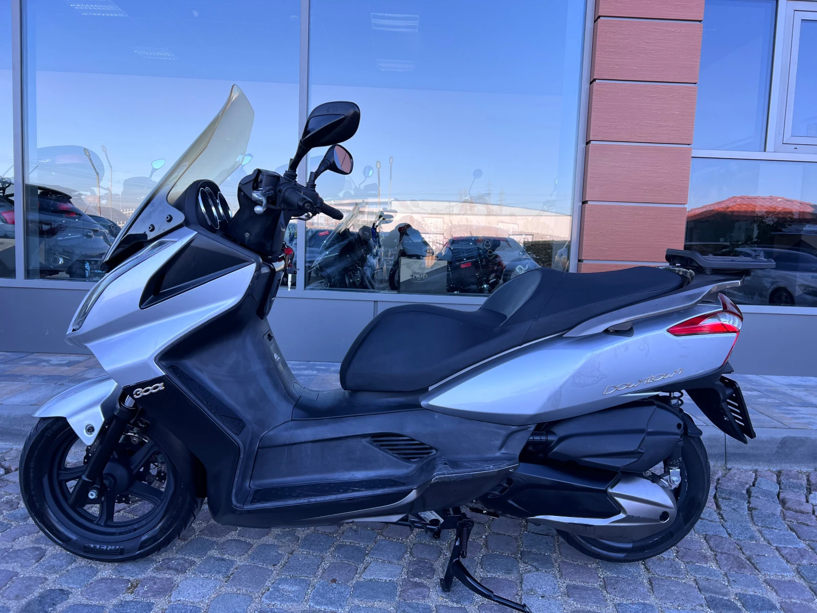 Kymco Downtown 300 - изображение 4