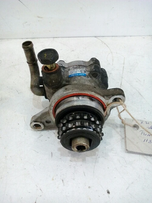 Хидравлична помпа Нисан Алмера Тино 2.2Д