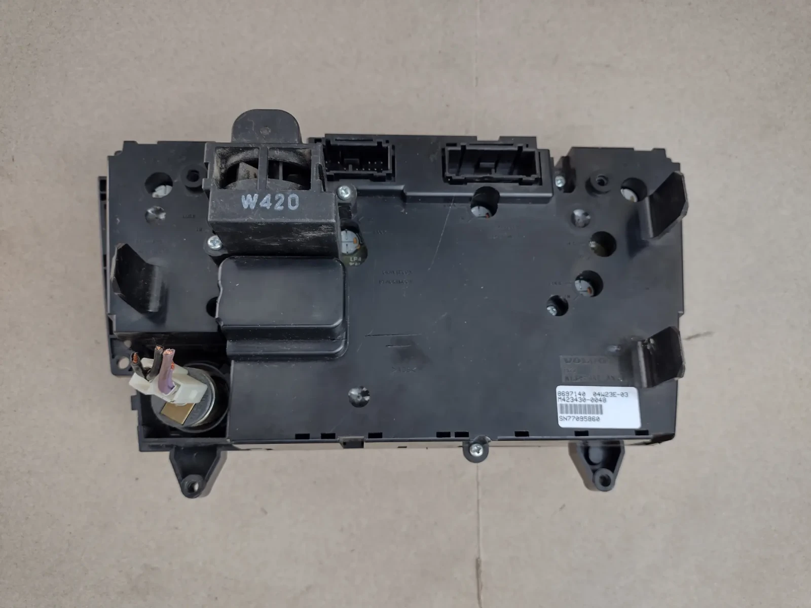 8697140      Volvo V70 04W23E-03 | Mobile.bg   2