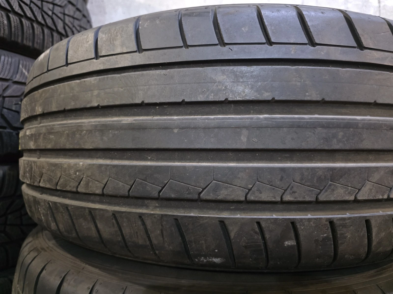 Гуми Летни 235/65R17