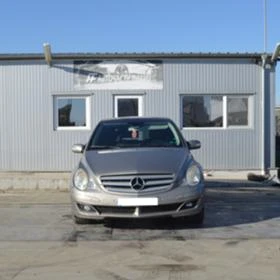 Mercedes-Benz R 320 3.0 CDI 1