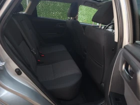 Toyota Auris 1.6i-132.      | Mobile.bg    14
