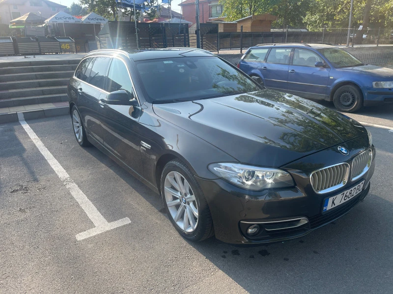 BMW 530 Facelift xDrive, снимка 4 - Автомобили и джипове - 47423112