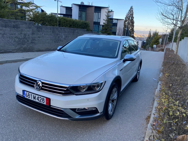 VW Alltrack Passat 2.0 BI-TDI 4х4 DSG 240кс Alltrack , снимка 1 - Автомобили и джипове - 48379351