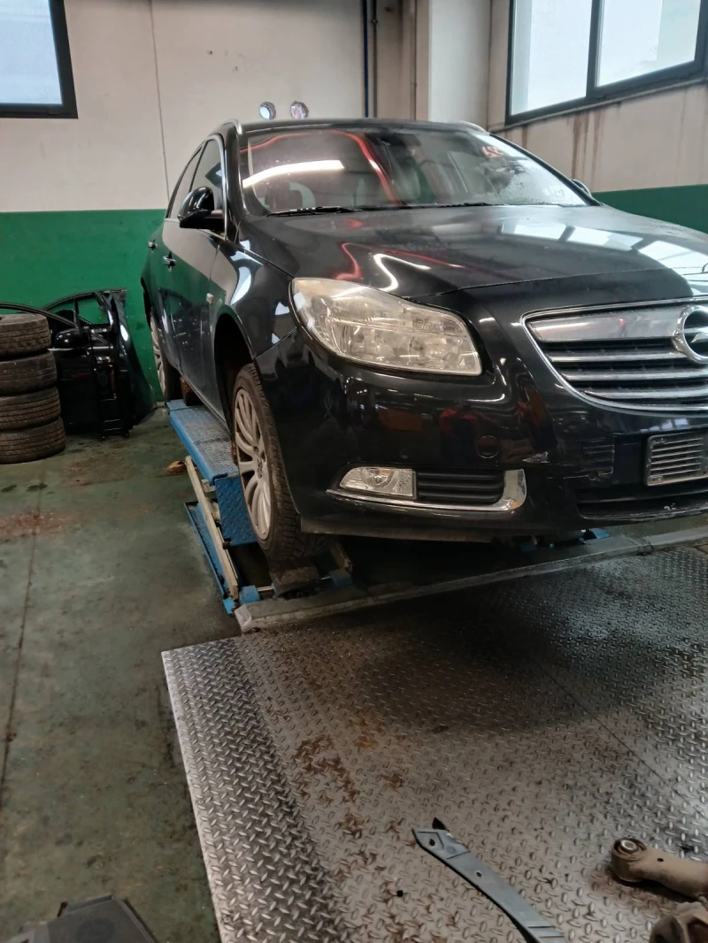 Opel Insignia 2.0d, снимка 2 - Автомобили и джипове - 49999243