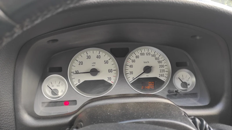 Opel Astra Bertone, снимка 2 - Автомобили и джипове - 53010430