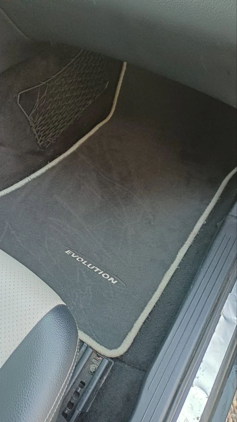 Mercedes-Benz C 220 Harman/kardon, 150 ps, снимка 8 - Автомобили и джипове - 52265053