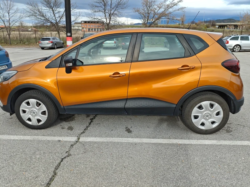 Renault Captur 0.9 TCe, снимка 5 - Автомобили и джипове - 52669387