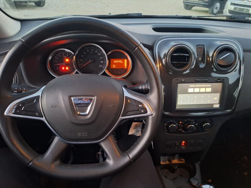 Dacia Sandero 0.9 TCE EURO 6, снимка 10 - Автомобили и джипове - 53033114