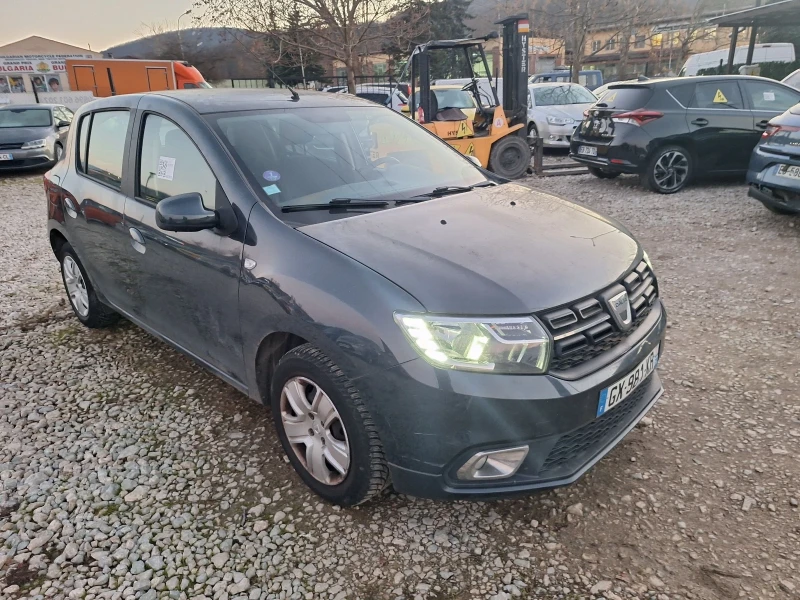 Dacia Sandero 0.9 TCE EURO 6, снимка 7 - Автомобили и джипове - 53033114