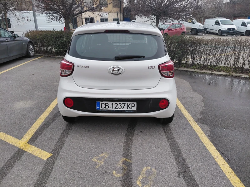 Hyundai I10 1.0 ГАЗ, БЕНЗИН , снимка 4 - Автомобили и джипове - 53595754