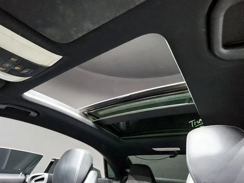 Mercedes-Benz E 200 coupe , снимка 16 - Автомобили и джипове - 54892263