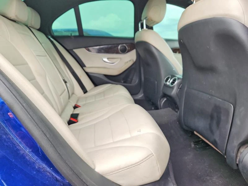 Mercedes-Benz C 300 Koжа / Панорама / Ел. седалки / ПРОГНОЗНА ЦЕНА до , снимка 10 - Автомобили и джипове - 55617638
