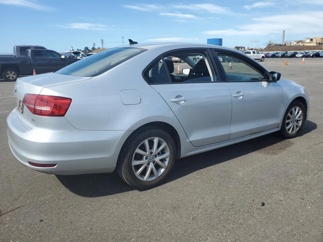 VW Jetta SE - изображение 3