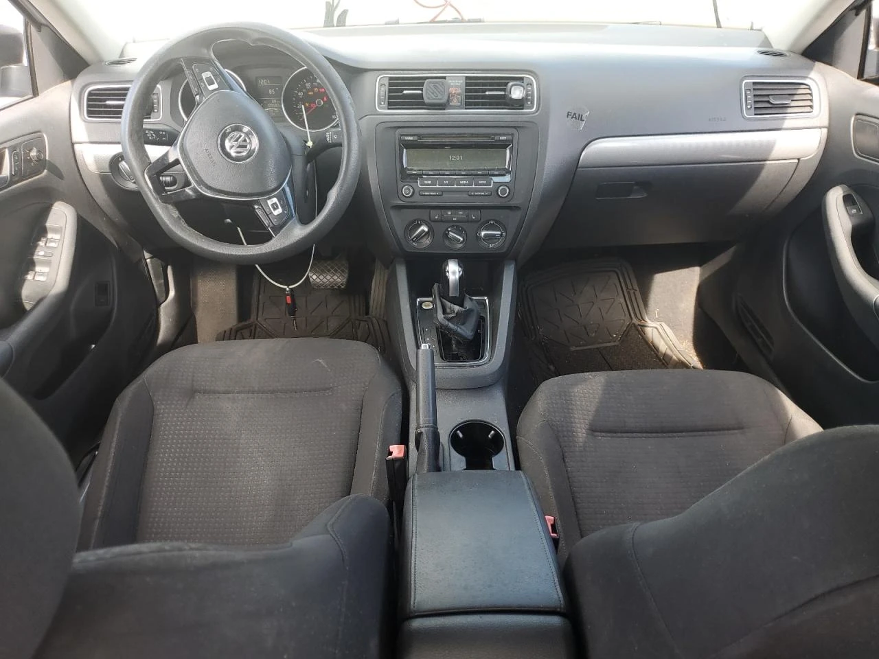 VW Jetta SE - изображение 8